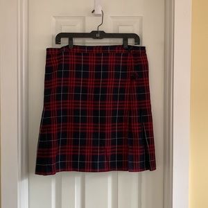 Lands End pleated wrap around skirt, size 12. Fun piece for your wardrobe.